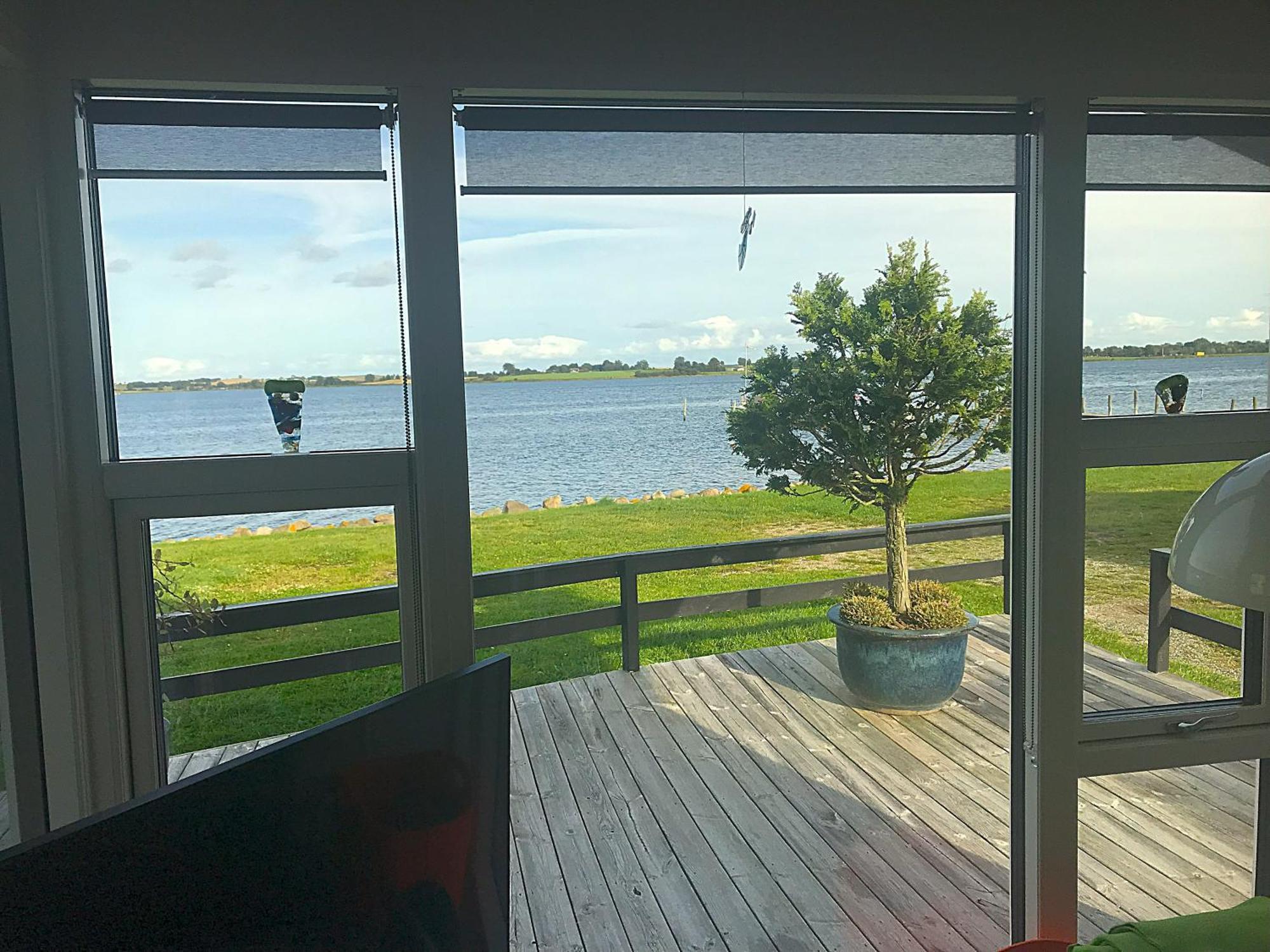 Eksklusiv Sommerhus Beliggende I Vandkanten Munkebo Exterior foto